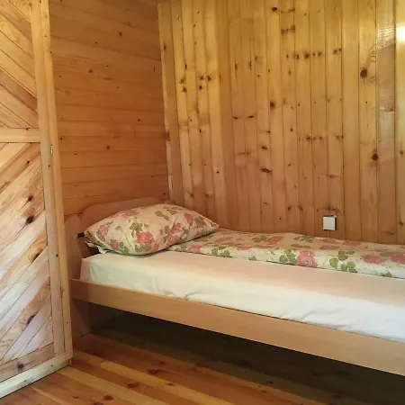 Seosko Domacinstvo Lazovic Brekovo